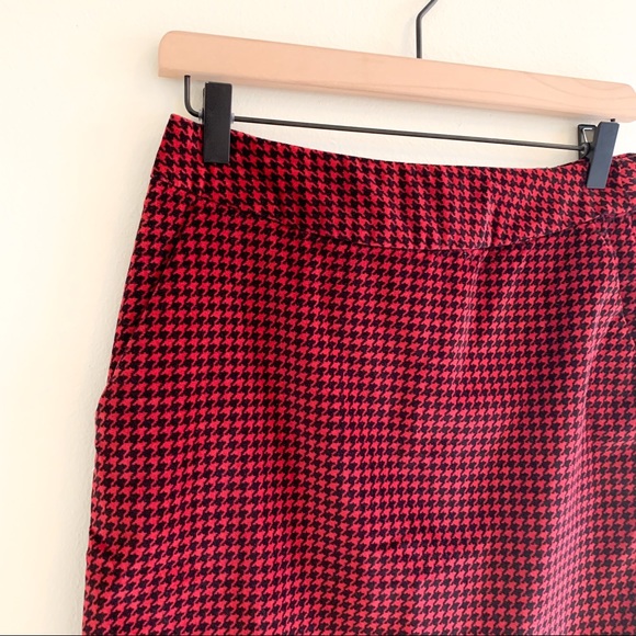 LL Bean Classic Red Houndstooth Plaid Pencil Skirt - Picture 2 of 8